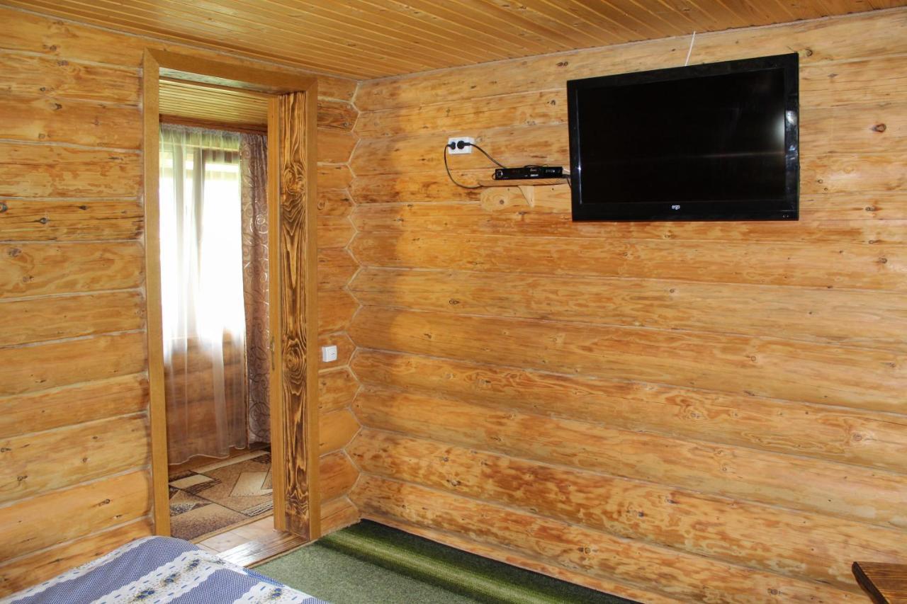 "Лісова Ягода" Jablunytsja Exteriör bild